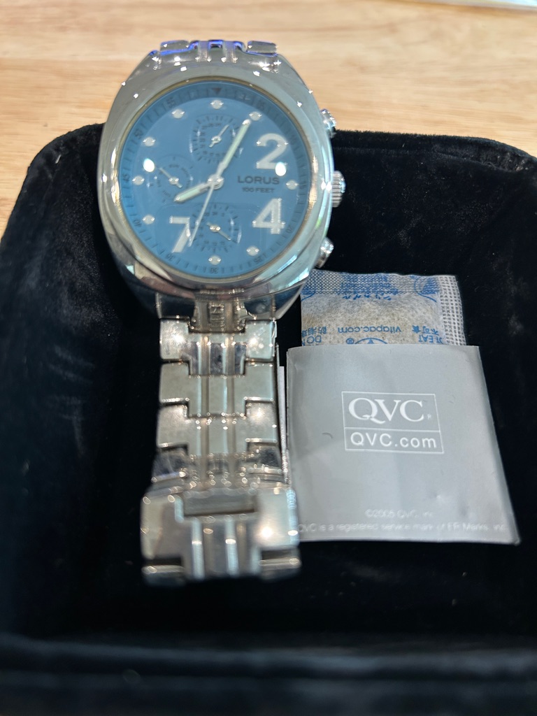 Lorus Mens Stainless Steel Watch With Blue Dial